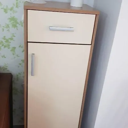 Apartment Fortuna Apartman Studio *