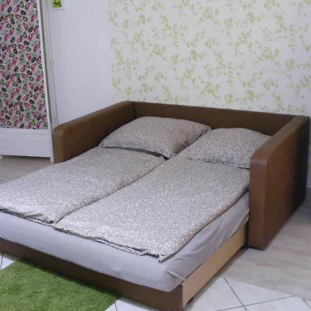 Apartment Fortuna Apartman Studio *