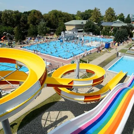 Fortuna Apartman Studio Apartment Eger